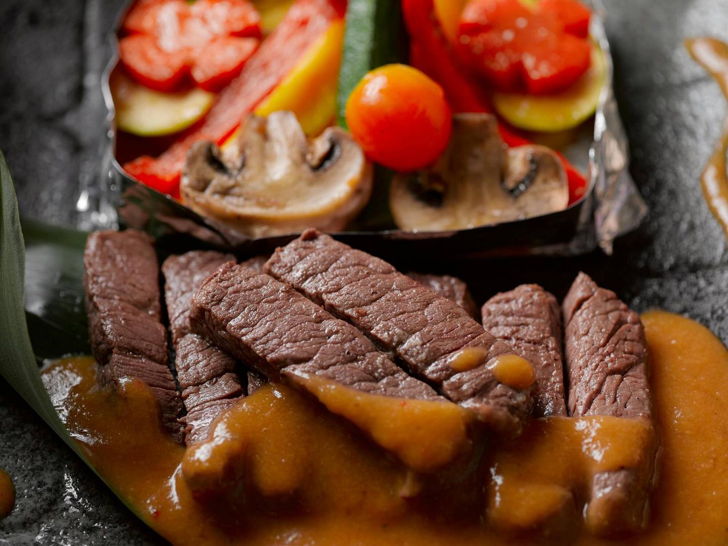 Od rolki folii do gotowego opakowania w ułamku sekundy – technologia VFFS w praktyce