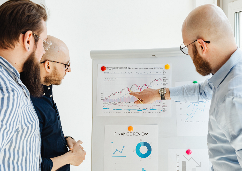 Strategie finansowania firmy: Jak skutecznie zasilić budżet na start i ekspansję?