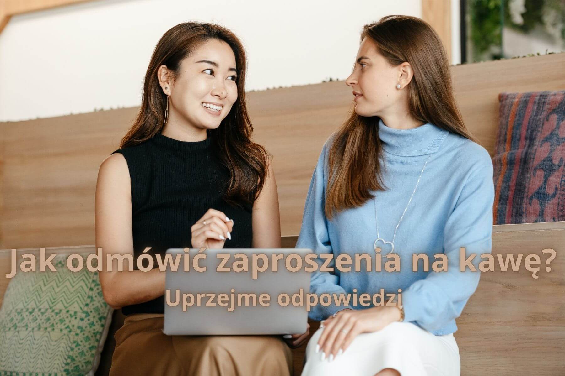 Jak odmówić zaproszenia na kawę? Uprzejme odpowiedzi bez niezręczności
